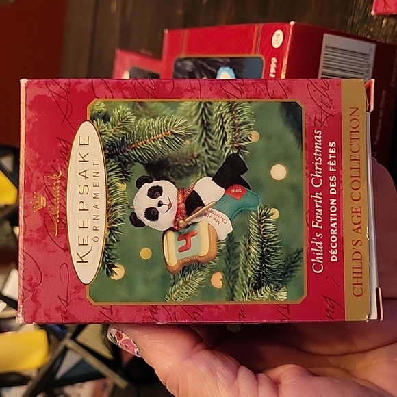 Vintage Hallmark Keepsake Ornaments - Picture 5 of 7